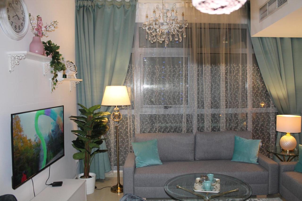 Newly Furnished One Bedroom Apartment Next To Metro & Beach In Marina Residence Ντουμπάι Εξωτερικό φωτογραφία