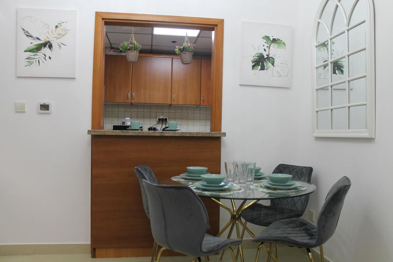 Newly Furnished One Bedroom Apartment Next To Metro & Beach In Marina Residence Ντουμπάι Εξωτερικό φωτογραφία