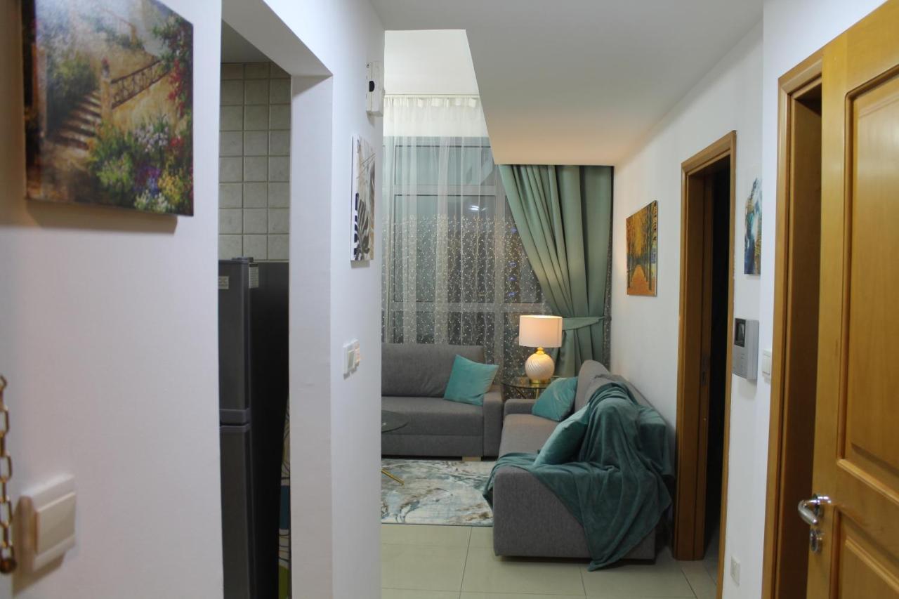Newly Furnished One Bedroom Apartment Next To Metro & Beach In Marina Residence Ντουμπάι Εξωτερικό φωτογραφία